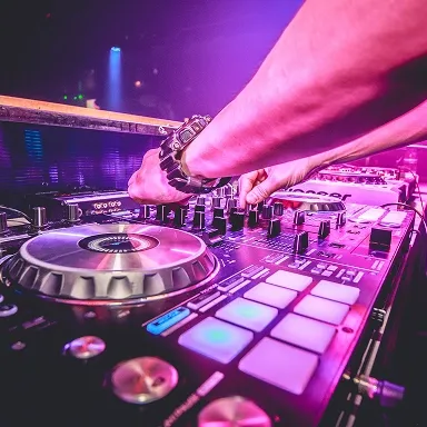 DJ’s e bandas